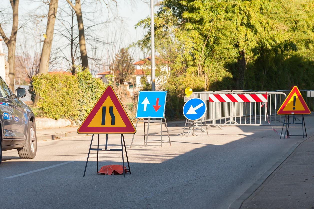 CORSI DI AGGIORNAMENTO FORMAZIONE PER PREPOSTI E LAVORATORI, ADDETTI ALLE ATTIVITÀ DI PIANIFICAZIONE, CONTROLLO E APPOSIZIONE DELLA SEGNALETICA STRADALE DESTINATA ALLE ATTIVITÀ LAVORATIVE CHE SI SVOLGANO IN PRESENZA DI TRAFFICO VEICOLARE